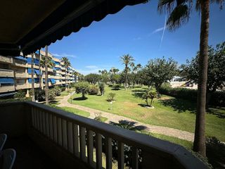 Piso en alquiler en Playamar en Torremolinos