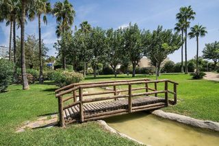 Piso en alquiler en Playamar en Torremolinos