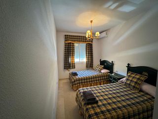 Piso en alquiler en Playamar en Torremolinos