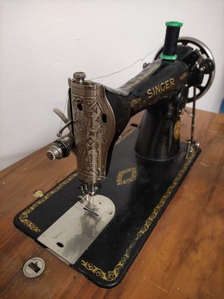 Màquina de cosir SINGER