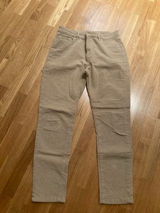 Pantalón de pana fino marrón claro