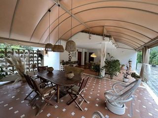 Chalet en venta en Zona Urbanizaciones en Alzira