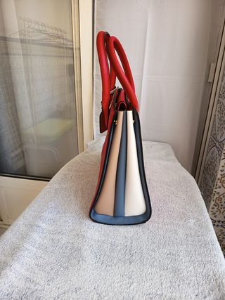 Bolso Rojo Penélope y Mónica Cruz