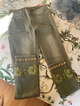 Desigual Jeans Bordados Verdes
