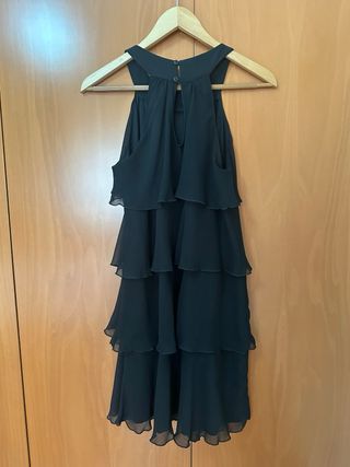 Vestido negro fiesta volantes