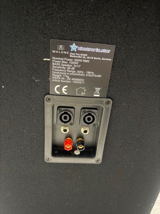 2 Altavoces Malone 1000W Negro. solo usados un día