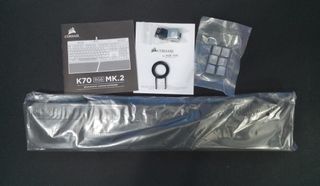 Teclado Corsair K70 MK.2 Cherry MX Red Español