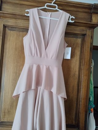 Mono volantes rosa,