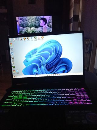 Portátil Gaming MSI Katana 15 B13V i7