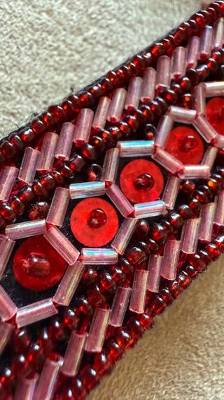 Pulsera flexible de bisutería con pedrería