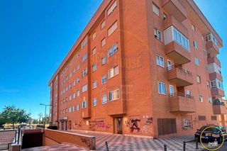 Local comercial en venta en Reyes Católicos - Paseo San Antonio en Cuenca