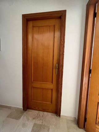 Puerta de madera