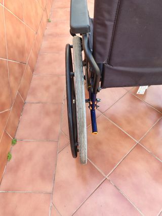 SILLA RUEDAS