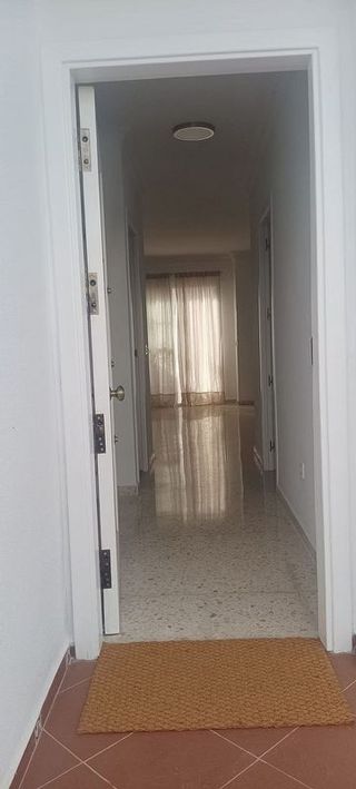 Casa adosada en alquiler en Gines