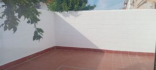 Casa adosada en alquiler en Gines