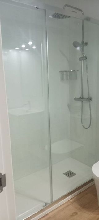 Casa adosada en alquiler en Gines