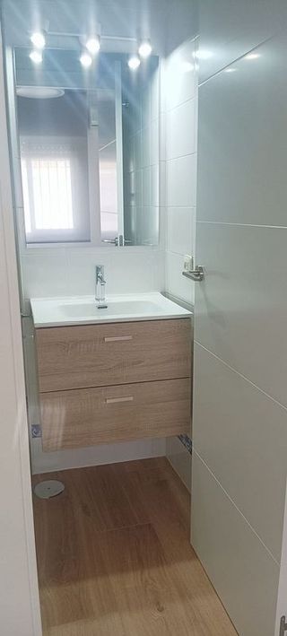 Casa adosada en alquiler en Gines