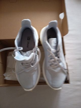 Bambas Salomon Mujer Grises y Blancas