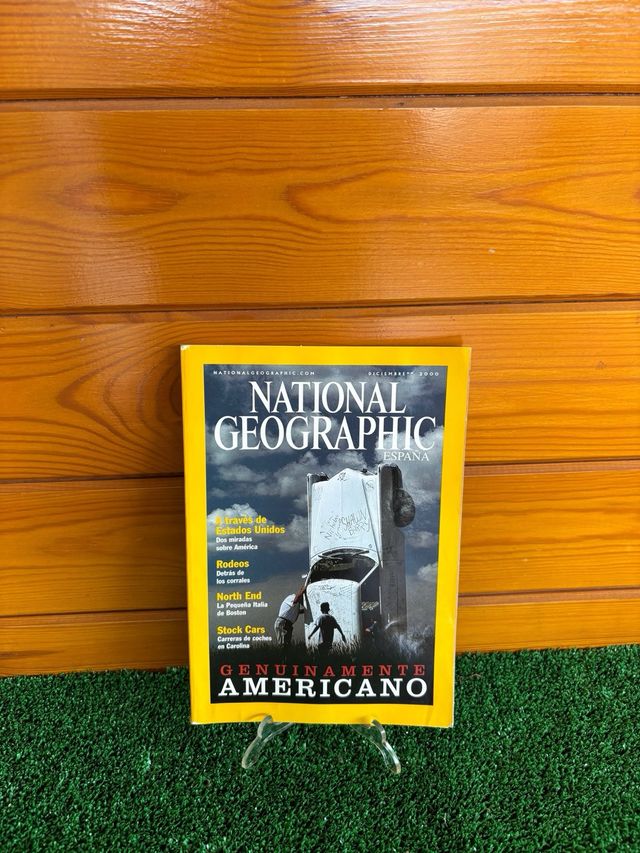 Revistas National Geografic, Año 2000