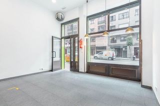 Local comercial en venta en Auditorio - Parque Invierno en Oviedo