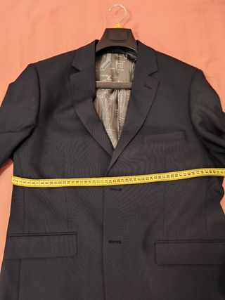 Traje de hombre azul