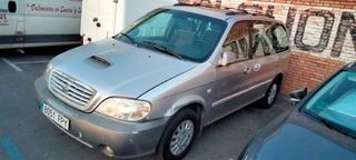 KIA Carnival 2002