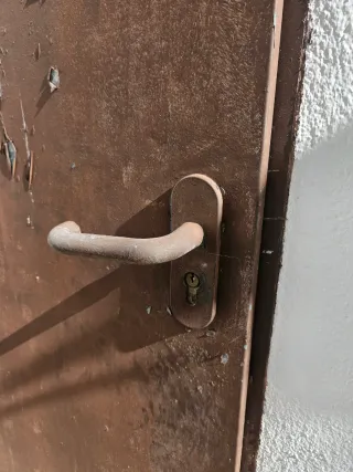 Puerta metal acero hierro Marco y cerradura llave