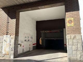 Garaje en venta en Jaca