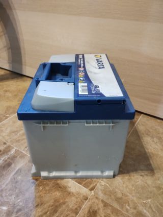 Batería Coche Varta B18 12V 44Ah 440A NUEVA