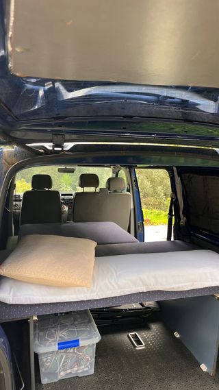 Volkswagen Transporter T5  camper 1.9TDI
