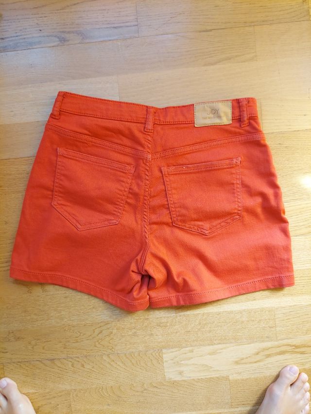 Pantalón corto JDY naranja talla M