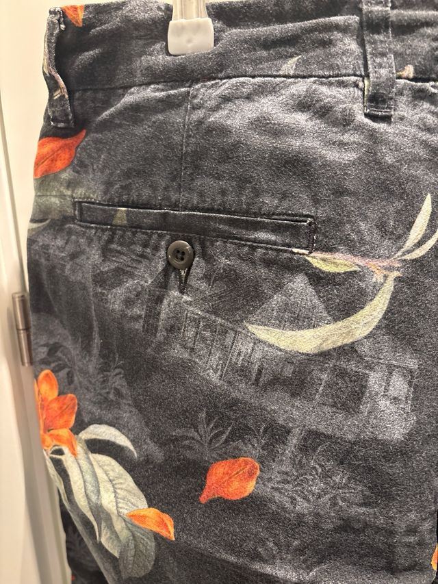 Bermudas estampadas flores naranja y camiseta