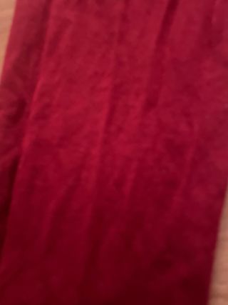 Top rojo hombros descubiertos