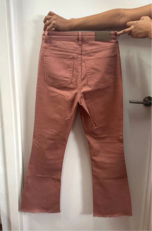 Pantalones Brownie rosas acampanados