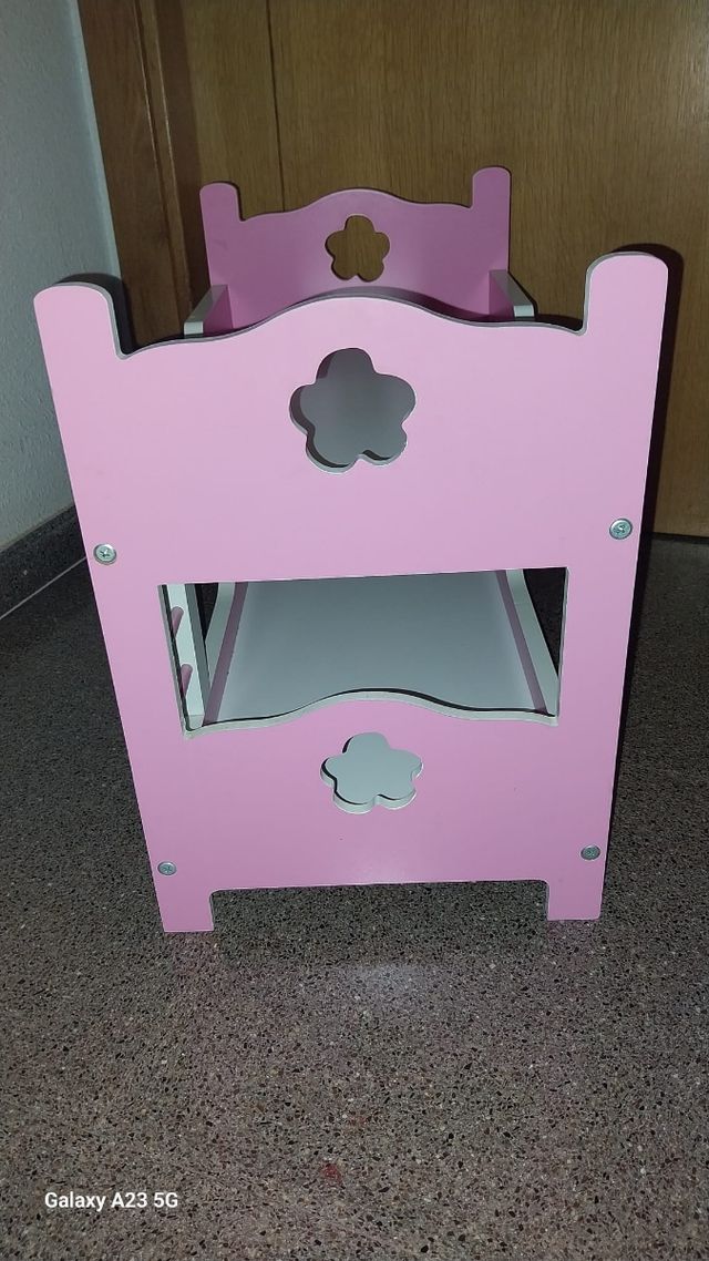 Litera para muñecas rosa