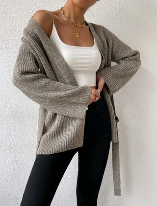 Cárdigan de punto Shein marrón con cinturón