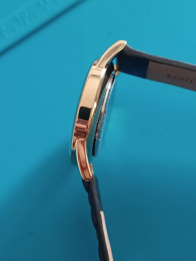 Orologio HV oro e nero