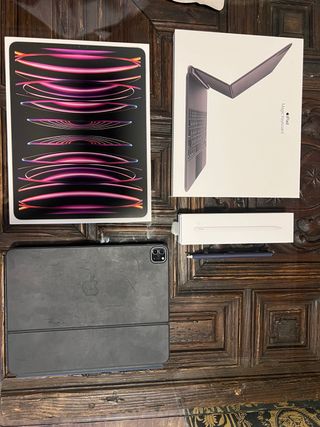 iPad Pro + Magic Keyboard + Apple Pencil