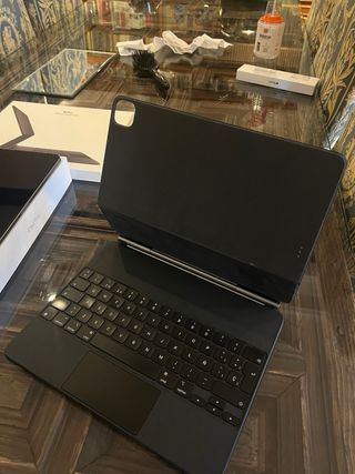 iPad Pro + Magic Keyboard + Apple Pencil