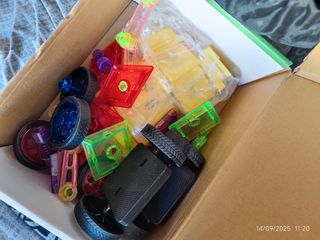 Juego de construcción magnético