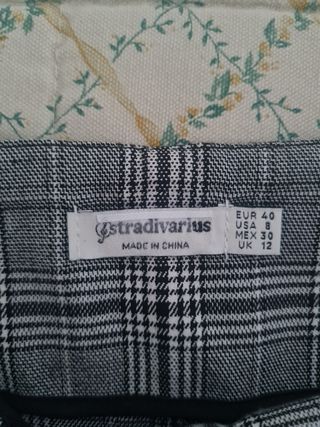 Falda corta a cuadros