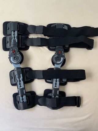 Rodillera articulada DonJoy