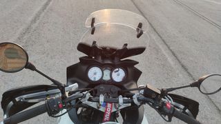 Suzuki V-Strom DL650 2011