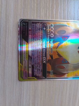 Carta Pokémon Latias y Latios GX Relevos