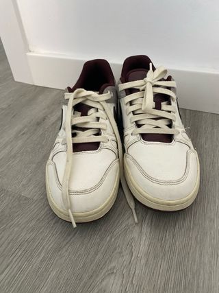 Zapatillas Nike En muy buen estado Son de piel