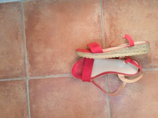 Sandalias rojas