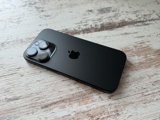 iPhone 16 Pro 1TB Negro