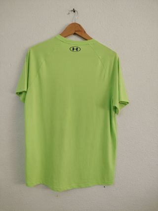 Camiseta Under Armour Verde Talla M