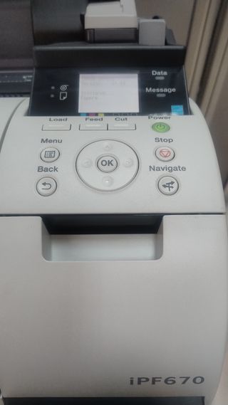 Plotter Canon IPF670 seminuevo.