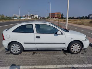Opel Astra 2000